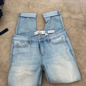 hollister jeans
